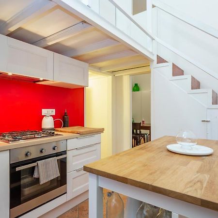 Flat In Isola De Castillia 22 Milaan Buitenkant foto