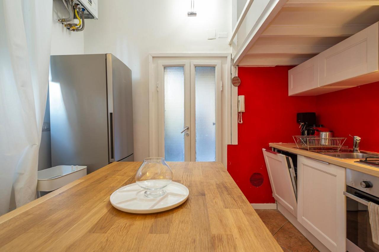 Flat In Isola De Castillia 22 Milaan Buitenkant foto