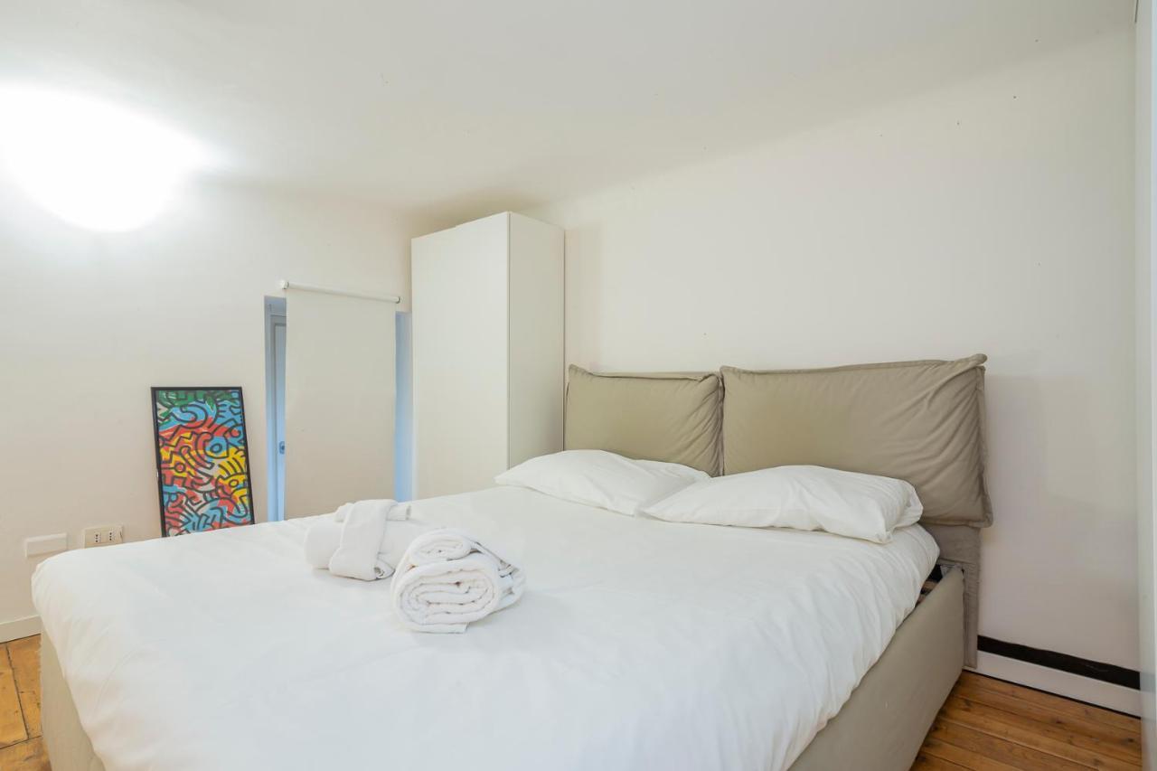 Flat In Isola De Castillia 22 Milaan Buitenkant foto