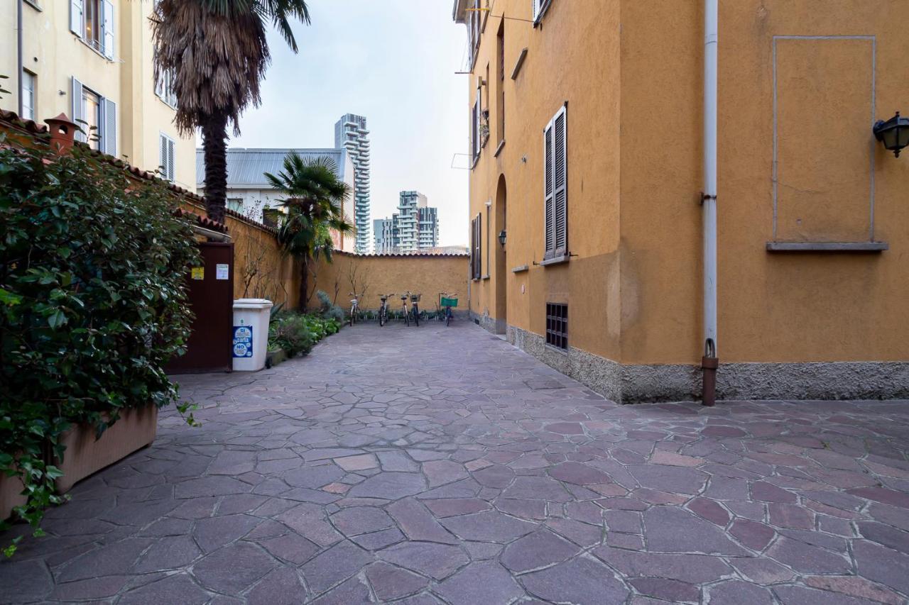 Flat In Isola De Castillia 22 Milaan Buitenkant foto
